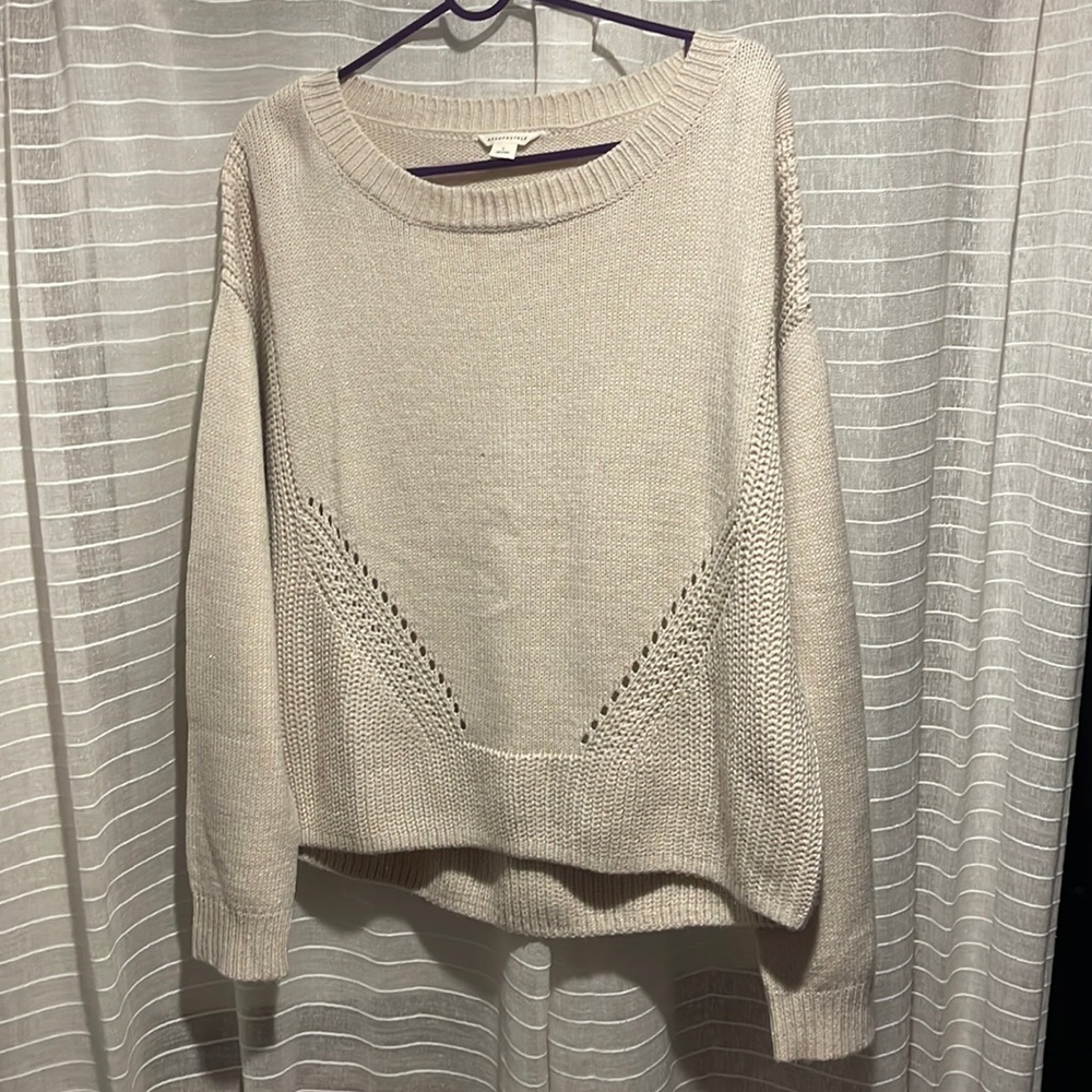 Aeropostale cream sweater